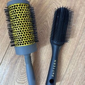 Dry bar and Pattern Hair Brush Set - Black and Yellow